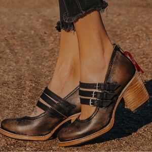 Freebird Ramsay Size 9 - worn once